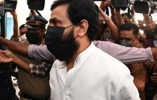 കർശന ഉപാധികളോടെ ദിലീപിന് വധഗൂഡാലോചനാ കേസിൽ മുൻകൂർ ജാമ്യം