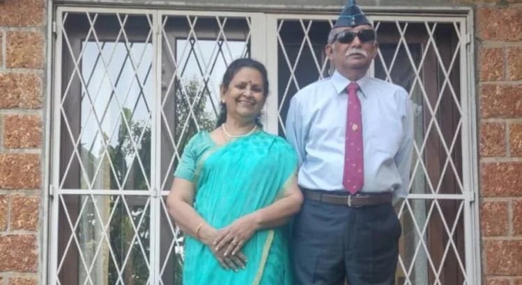 മുൻ വ്യോമസേനാ പൈലറ്റും ഭാര്യയും വില്ലയിൽ കൊല്ലപ്പെട്ട നിലയിൽ