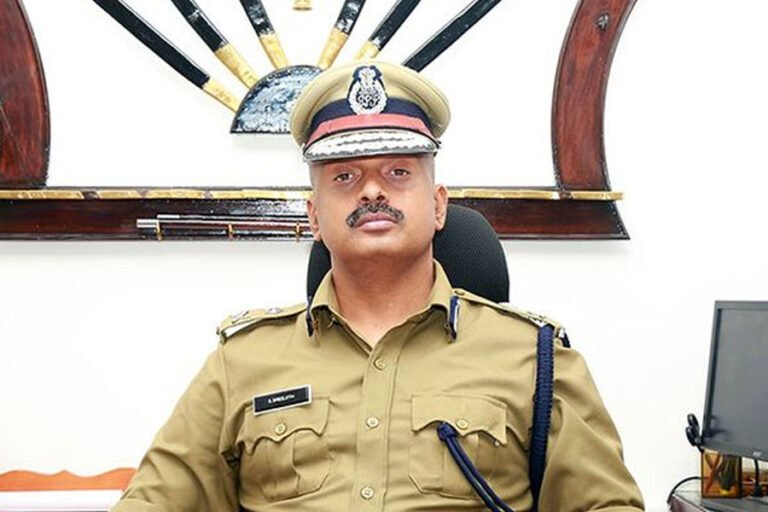 ക്രൈംബ്രാഞ്ച് മേധാവിയെ മാറ്റി, പൊലീസിൽ അഴിച്ചു പണി തുടങ്ങി