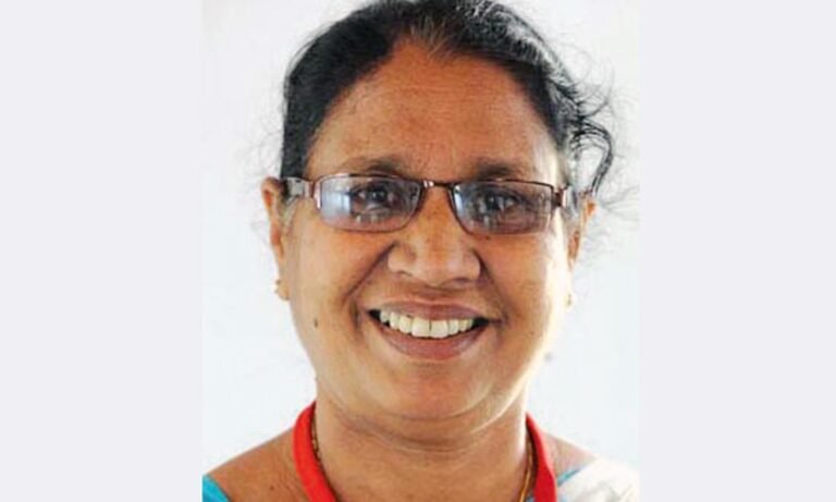 എം സി ജോസഫൈൻ്റെ മൃതശരീരം മെഡിക്കൽ വിദ്യാർഥികൾക്ക് പഠനത്തിന്