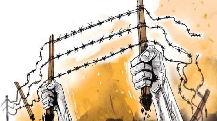 പെൺ സുഹൃത്ത് കൊല്ലപ്പെട്ട കേസിൽ കുടുക്കി വൈദ്യശാസ്ത്ര വിദ്യാർഥിയായ ആദിവാസി യുവാവിനെ ജയിലിലടച്ചത് 13 വർഷം