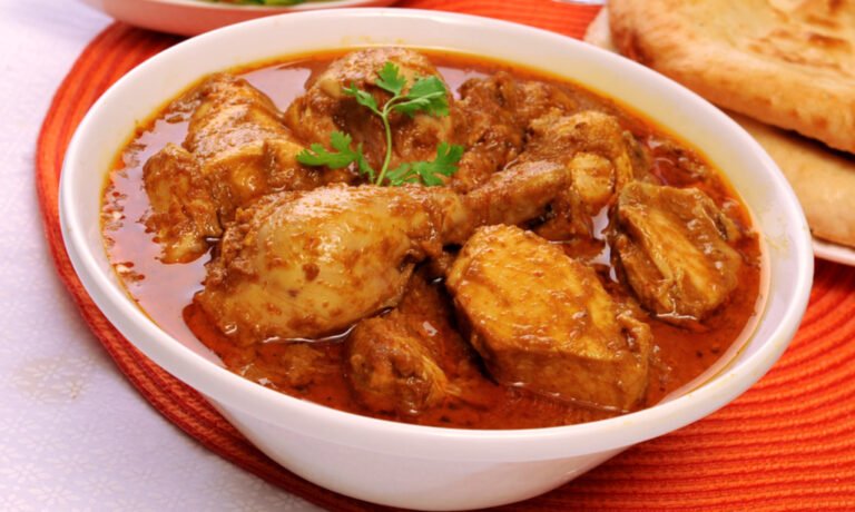 ഒരു കിലോ ചിക്കൻ കറിവെക്കാൻ 485 രൂപ, വിലക്കയറ്റം തീൻ മേശയിൽ