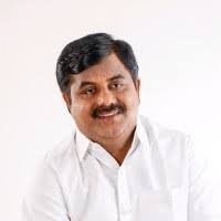 മുടി നരച്ചില്ല, മുഖ്യമന്ത്രിയടെ പരിപാടിയിൽ നിന്നും വിട്ട്നിന്ന്  പ്രവീൺ കുമാർ