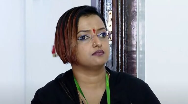 സ്വപ്ന സുരേഷ് ശബ്ധരേഖ പുറത്തു വിട്ടു. പ്രസക്ത ഭാഗങ്ങൾ കേരള പോസ്റ്റ് ഓൺലൈനിൽ വായിക്കാം