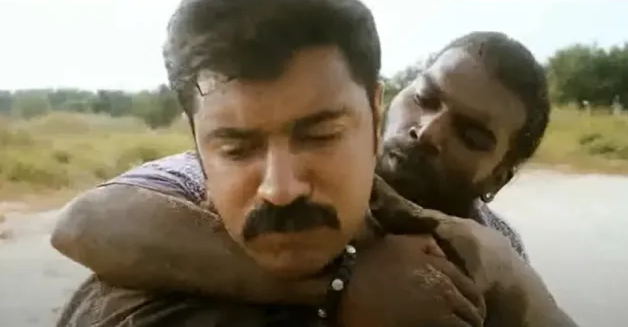 ആക്ഷൻ ഹീറോ ബിജുവിലെ വില്ലൻ മരിച്ച നിലയിൽ