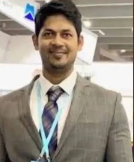 ഇറച്ചി വെട്ട് യന്ത്രത്തിൽ സ്വർണ്ണക്കടത്ത്; സിനിമാ നിർമ്മാതാവ് പിടിയിൽ