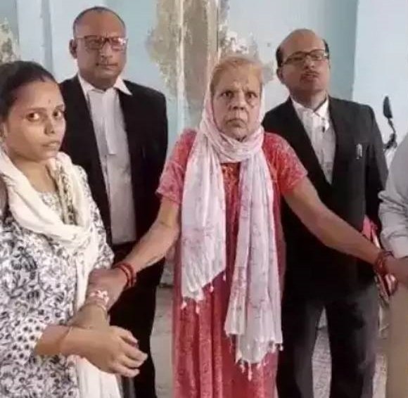 പത്രപ്രവർത്തകനെ വെടിവെച്ച് കൊന്ന കേസിൽ മരിച്ചെന്ന് സിബിഐ പറഞ്ഞ സാക്ഷി കോടതിയിൽ