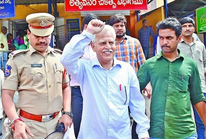 ഭീമ കൊറേഗാവ് കേസിൽ കവി വരവര റാവുവിന് ജാമ്യം