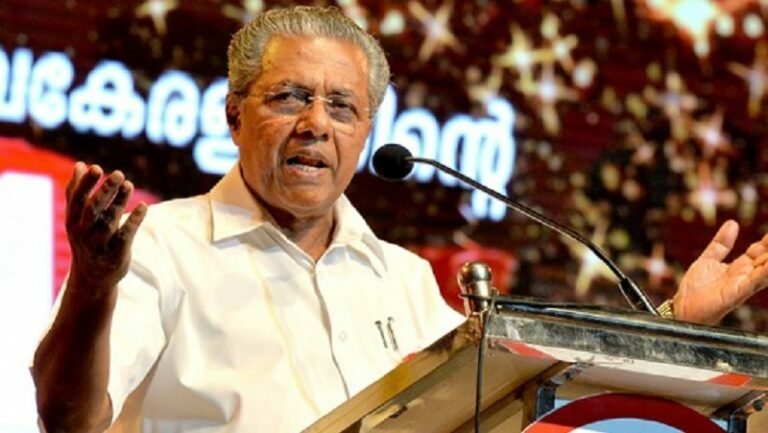 മാധ്യമങ്ങൾ കോർപ്പറേറ്റ് നിയന്ത്രണത്തിൽ; കേന്ദ്ര സർക്കാരിൻ്റെ ജനാധിപത്യ ധ്വംസനങ്ങൾക്കെതിരെ മിണ്ടുന്നില്ല- മുഖ്യമന്ത്രി