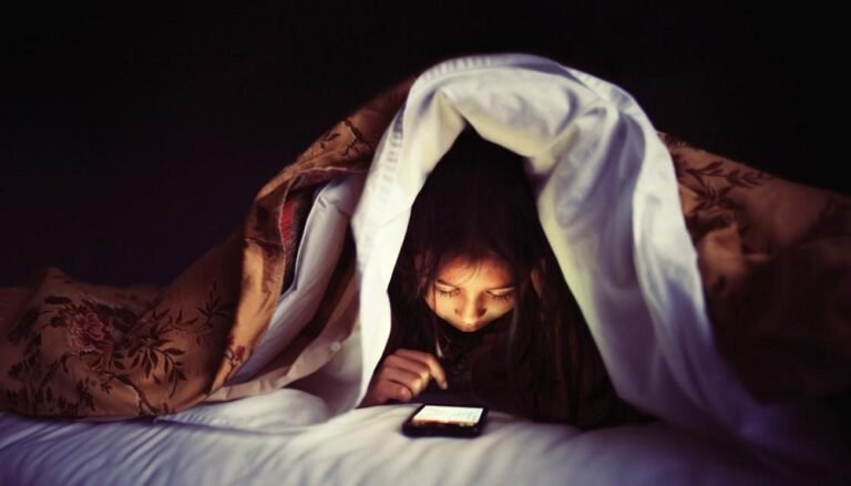 കുട്ടികളുടെ മൊബൈൽ ഫോൺ ഉപയോഗം നിയന്ത്രിക്കാൻ യോഗം വിളിച്ച് മന്ത്രി