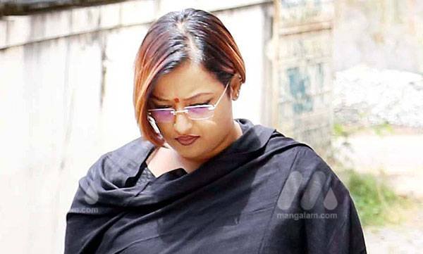 സ്വപ്ന സുരേഷിന് തിരിച്ചടി; മുഖ്യമന്ത്രിക്കും കുടുംബത്തിനും എതിരായ രഹസ്യ മൊഴി വെളിപ്പെടുത്തിയ ഗൂഡാലോചന കേസ് നിലനിൽക്കും