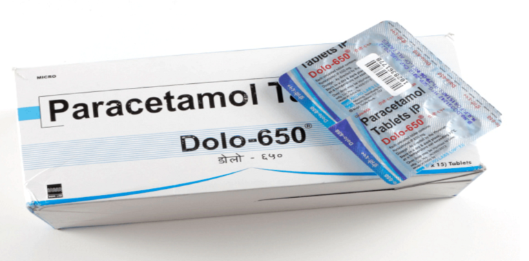 പാരസിറ്റമോൾ തീറ്റിക്കാൻ ഡോക്ടർമാർക്ക് കൈക്കൂലിയായി നൽകിയത് ആയിരം കോടി