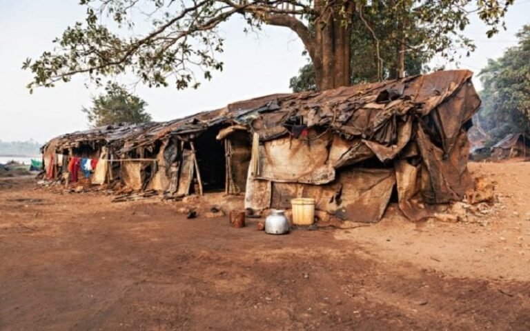 മാനവ വികസന സൂചികയിൽ വീണ്ടും താഴേക്ക്, ഇന്ത്യ ശ്രീലങ്കയ്ക്കും ബംഗ്ലാദേശിനും പിന്നിൽ