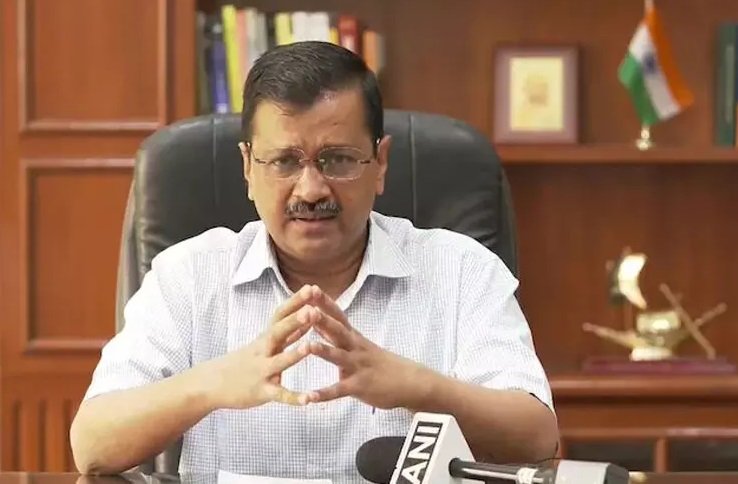 ഡൽഹി സർക്കാരിനെതിരെ വീണ്ടും; ബസ് വാങ്ങിയതിൽ സിബിഐ അന്വേഷണം പ്രഖ്യാപിച്ച് ലെഫ്. ഗവർണർ