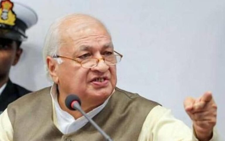 പോര് തുറന്ന വേദിയിലേക്ക്, ഗവർണറുടെ പത്രസമ്മേളനം നാളെ