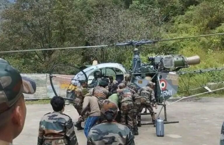 ചീറ്റ ഹെലികോപ്റ്റർ തകർന്നു , അരുണാചലിൽ സൈനികൻ മരിച്ചു