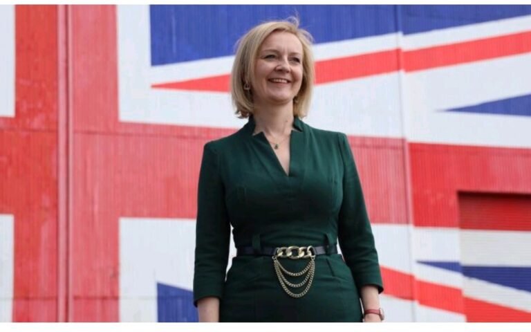 വാഗ്ദാനങ്ങൾ പാലിക്കാനായില്ല: ബ്രിട്ടീഷ് പ്രധാനമന്ത്രി ലിസ് ട്രസ് വെച്ചു