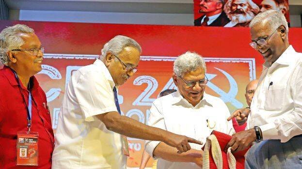 കോൺഗ്രസുമായി ദേശീയ തലത്തിൽ സഖ്യമാവാം ; സി പി ഐ പാർട്ടി കോൺഗ്രസിൽ ചർച്ച തുടരുന്നു