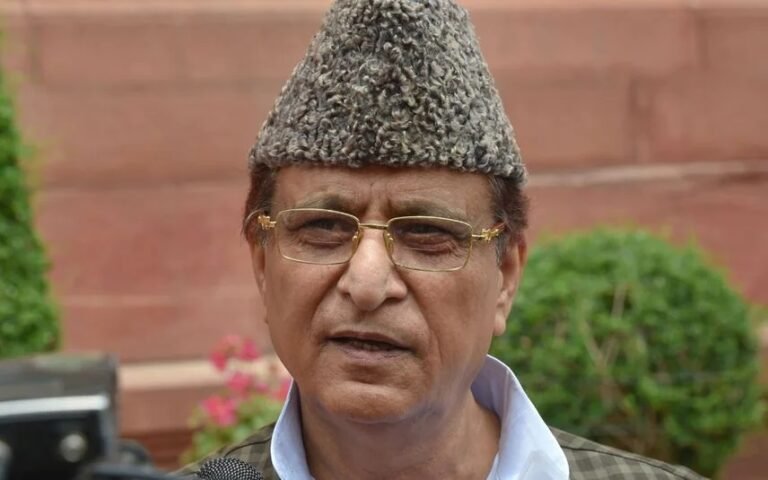 യോഗി ആദിത്യനാഥിനെതിരായ പ്രസംഗം, സമാജ് വാദി നേതാവ് അസംഖാന് മൂന്ന് വർഷം തടവ്