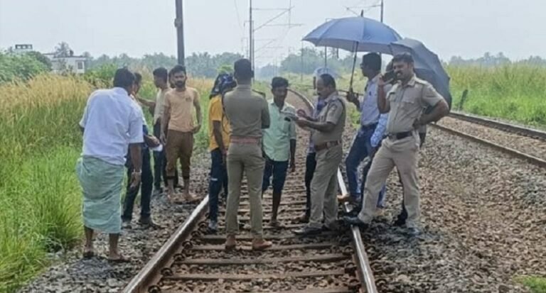 പള്ളിക്കരയിൽ തൊഴിലാളികളായ രണ്ട് യുവാക്കൾ ട്രെയിൻ തട്ടി മരിച്ചു