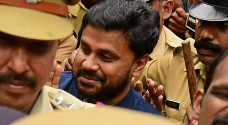 നടിയെ ആക്രമിച്ച കേസിൽ വിചാരണ നവംബർ 10 ന് തുടങ്ങും; മഞ്ജു വാര്യർ ആദ്യ പട്ടികയിലില്ല