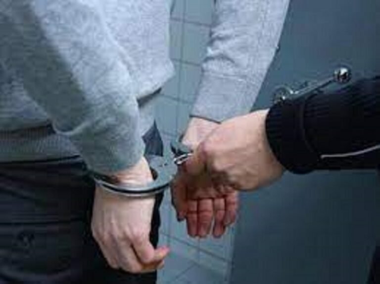 ശിവലിംഗത്തിന് മുന്നിൽ അശ്ലീല പ്രദർശനം നടത്തിയതായി യുവാവിന് എതിരെ ദേശീയ സുരക്ഷാ നിയമ പ്രകാരം കേസ്