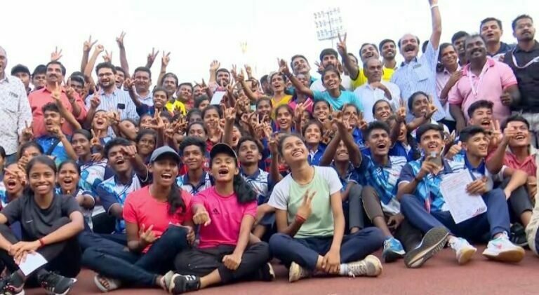 സംസ്ഥാന സ്കൂൾ കായികോത്സവത്തിൽ പാലക്കാട് കിരീടം നിലനിർത്തി