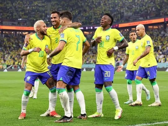 ഏഷ്യൻ പടയോട്ടം തീർന്നു, മനം നിറച്ചും വല നിറച്ചും ബ്രസീൽ