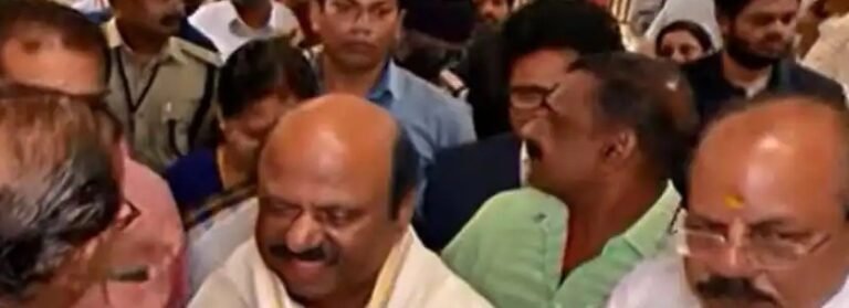 ബംഗാൾ ഗവർണറായി ആനന്ദ ബോസ് തിരികെ എത്തിയപ്പോൾ സ്വീകരിക്കാൻ നേതാക്കളില്ല