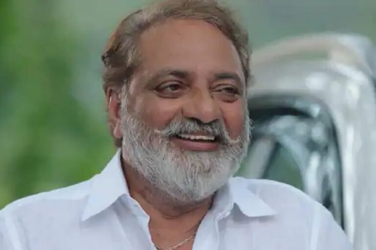 പൊതുമുതൽ നശിപ്പിച്ച എല്ലാ നേതാക്കളുടെയും സ്വത്ത് കണ്ടുകെട്ടിയാൽ കേരളത്തിൻ്റെ കടം വീട്ടാം- ജോയ് മാത്യു