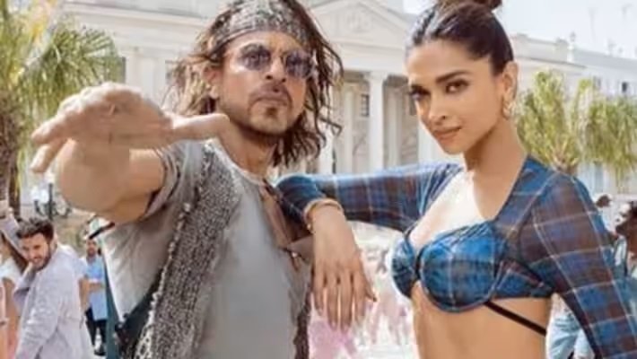 എതിർപ്പിനെക്കാൾ കളക്ഷനുമായ് പഠാൻ തിയറ്ററുകളിൽ, ഹോട്ട് ആൻ്റ് സെക്സി എന്ന് ആരാധകരുടെ ആഘോഷം