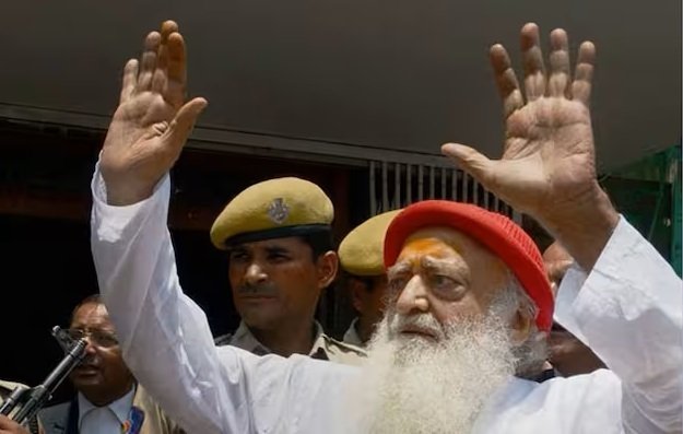 ബലാത്സംഗക്കേസിൽ ആൾ ദൈവം അസാറാമിന് ജീവപര്യന്തം