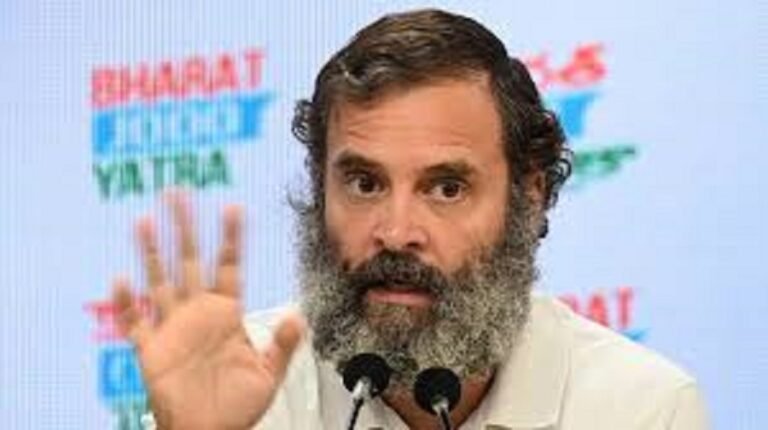 വരുൺ ഗാന്ധിയെ കാണാം, പക്ഷെ ആർഎസ്എസ് ആവുന്നതിലും ഭേദം മരണമെന്ന് രാഹുൽ ഗാന്ധി