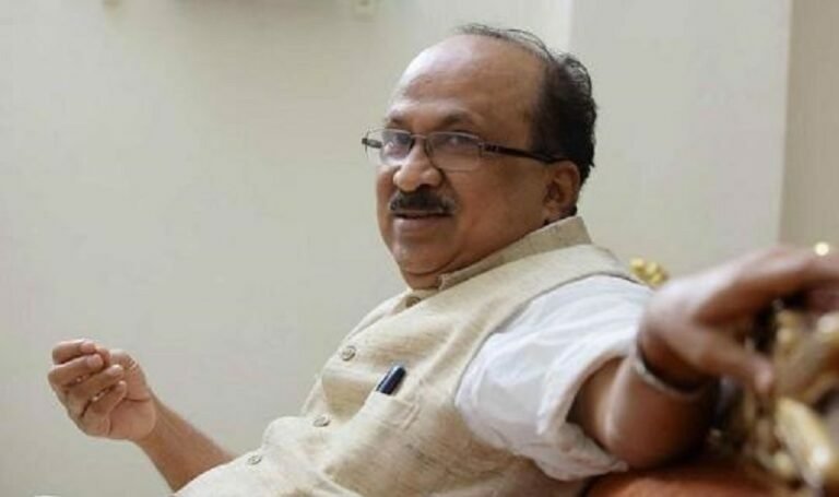 കെ വി തോമസിന് കാബിനറ്റ് റാങ്കോടെ ഡൽഹിയിൽ നിയമനം, ഉപകാരസ്മരണയ്ക്ക് ചിലവ് മാസത്തിൽ ഒരു കോടി