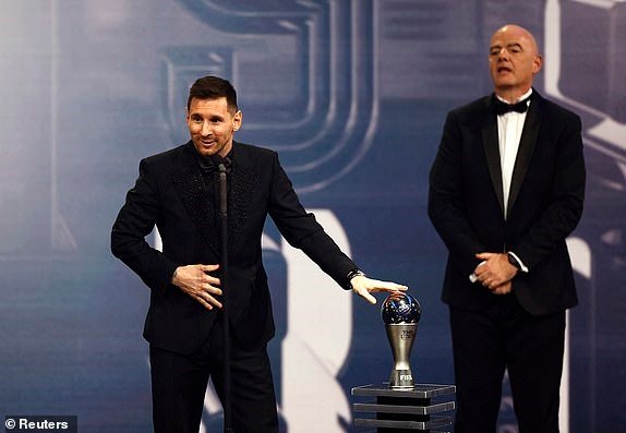 ഫിഫ ദ ബെസ്റ്റ് ലയണൽ മെസ്സി, വനിതകളിൽ അലക്‌സിയ പുട്ടെയാസ്