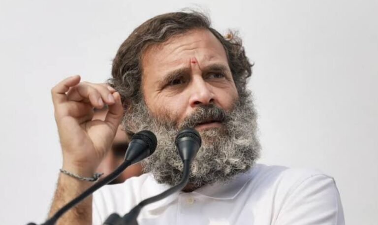 രാഹുൽഗാന്ധി ഉൾപ്പെട്ട അപകീർത്തിക്കേസിൽ വിചാരണ നിർത്തിവെപ്പിക്കാനും പിന്നീട് പുനരാരംഭിക്കാനും ഹൈക്കോടതിയിൽനിന്ന് അനുകൂലവിധികൾ നേടിയത് ഒരേ വ്യക്തി