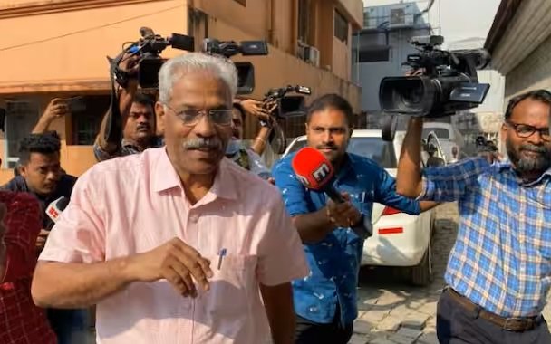 ലൈഫ് മിഷൻ കേസിൽ സി എം രവീന്ദ്രൻ ഇ ഡിക്ക് മുന്നിൽ ഹാജരായി