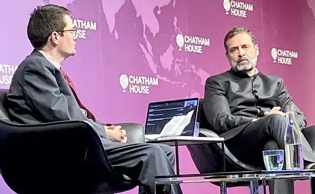 ആർ എസ് എസ് മുസ്ലീം ബ്രദർ ബ്രദർഹുഡ് സമമായ രഹസ്യ സമൂഹങ്ങളെന്ന് രാഹുൽ ഗാന്ധി