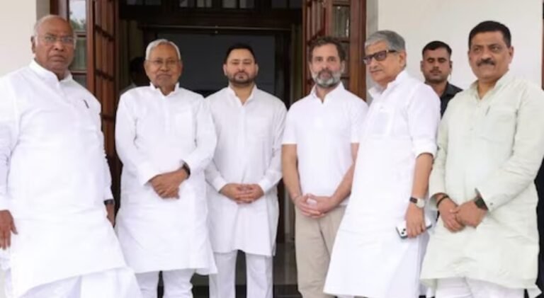 ബി ജെ പിക്ക് എതിരെ മണ്ഡലങ്ങളിൽ ഒറ്റ സ്ഥാനാർഥി ഫോർമുലയുമായി നിതീഷ്