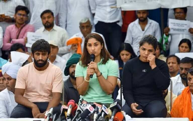 ലൈംഗിക പീഡന പരാതിയിൽ ഡൽഹി പൊലീസിനെ വിശ്വാസമില്ലെന്ന് തുറന്നടിച്ച് ഗുസ്തി താരങ്ങൾ