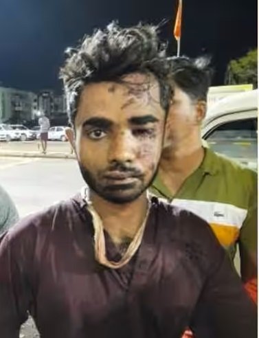 ട്രെയിനിലെ ആക്രമണം, വിചിത്രമായ കാരണവുമായി പിടിയിലായ യുവാവ്; ദുരൂഹത നീക്കാനായി പൊലീസ്