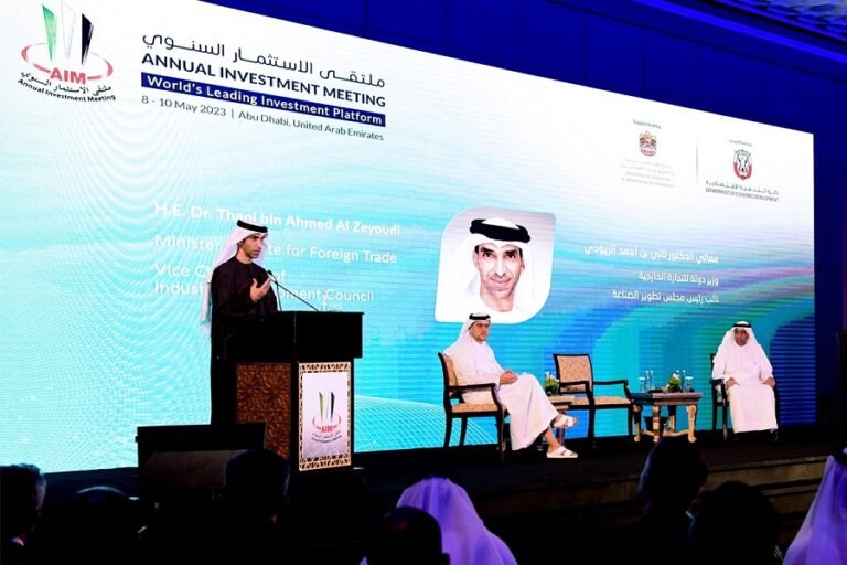 അബുദാബി ഇൻവെസ്റ്റേഴ്സ് മീറ്റിന് കേരള മുഖ്യമന്ത്രിയുടെ യാത്ര ഉടക്കി കേന്ദ്രം