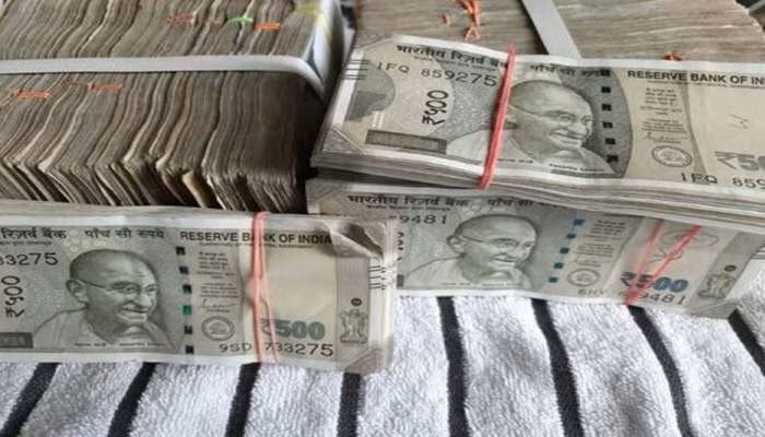 500 രൂപ നോട്ടുകൾ പിൻവലിക്കുന്നതായി പ്രചാരണം, വാർത്ത നിഷേധിച്ച് ആർ ബി ഐ ഗവർണർ