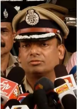 എക്സിക്യൂട്ടീവ് എക്സ്പ്രസിൽ തീയിട്ടത് കസ്റ്റഡിയിലുള്ള പ്രതി തന്നെ, സ്ഥിരീകരിച്ച് പൊലീസ്