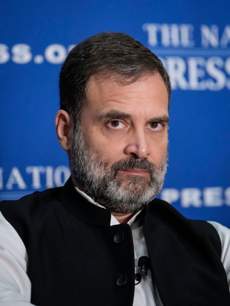 രാഹുൽ ഗാന്ധി മണിപ്പൂരിലേക്ക്