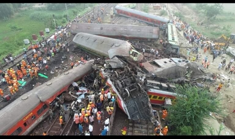 ഒഡിഷയിലേത് റെയിൽവേ ദുരന്തങ്ങളിൽ ഏറ്റവും വലിയ കൂട്ടിയിടി, 238 മരണം, അവയവങ്ങൾ നഷ്ടമായും ഉപജീവന വഴിയടഞ്ഞും നിരവധി പേർ