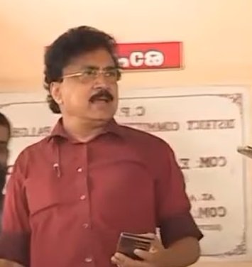 വിഭാഗീയത, സിപിഎം ജില്ലാ സെക്രട്ടേറിയറ്റിൽ നിന്നും പി കെ ശശിയെ തരംതാഴ്ത്തി