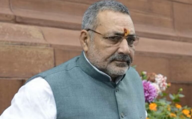 “ഗോഡ്സെ ഇന്ത്യയുടെ സൽപുത്രൻ”, കേന്ദ്ര മന്ത്രി ഗിരിരാജ് സിങ്