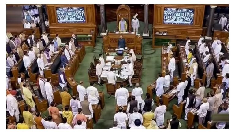 മണിപ്പൂർ വിഷയത്തിൽ വാതുറക്കാതെ പ്രധാനമന്ത്രി, പാർലമെൻ്റ് ഇന്നും പ്രക്ഷുബ്ദം