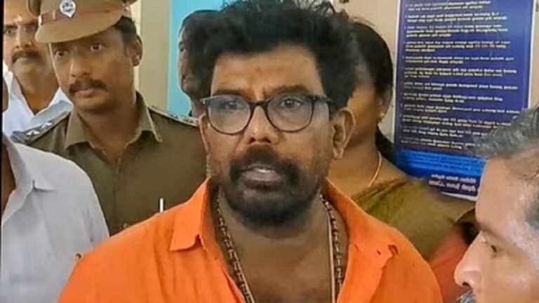 സ്റ്റണ്ട് മാസ്റ്റർ കനൽ കണ്ണൻ അറസ്റ്റിൽ